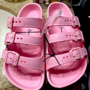 NWT sandals , never worn
